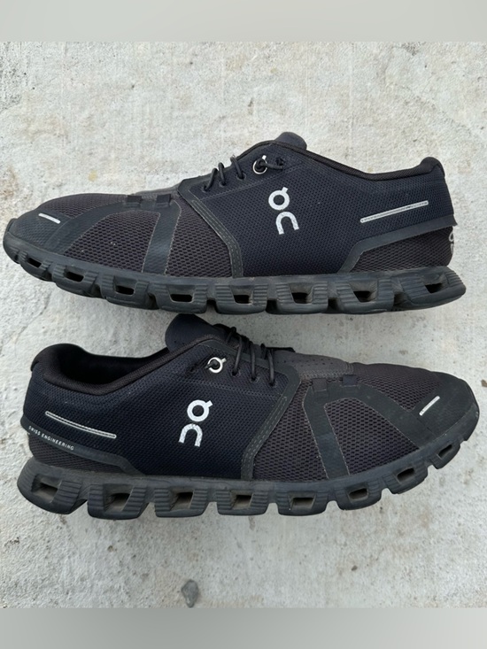 On Running Other - Men’s On Running Cloud 5 All Black Mesh Athletic Running Shoes Size 10